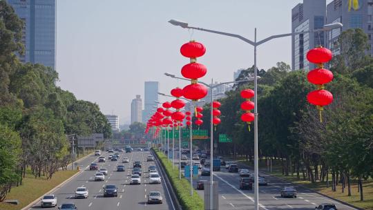 深圳城市春节灯笼装饰过新年