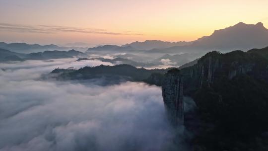 丽水缙云仙都风景区鼎湖峰日出云海航拍