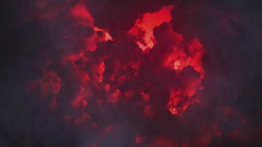 红色闪电乌云翻滚