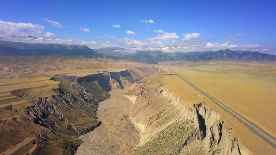新疆安集海大峡谷中国峡谷地理风貌水土流失