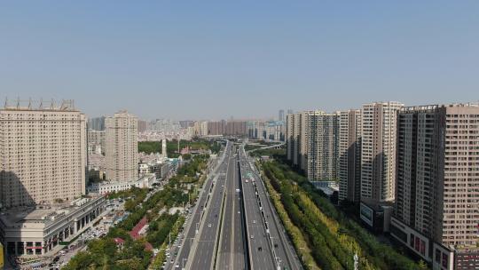 航拍郑州城市拥堵交通车辆行驶视频素材模板下载