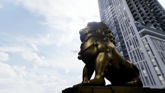 狮子 铜狮子 城市 高楼 高楼大厦