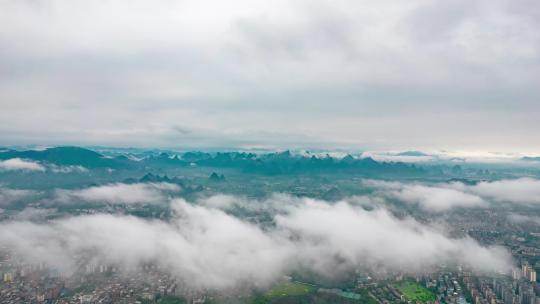 桂林城市云海云雾缭绕航拍移动延时