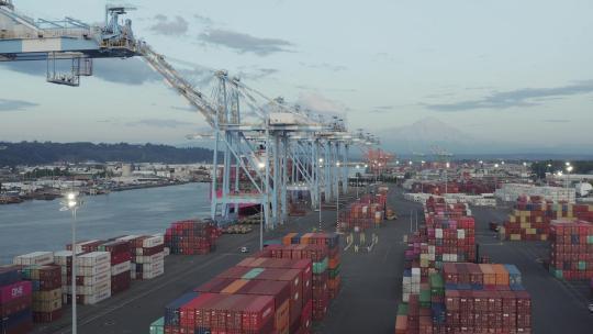 4K_港口集装箱码头货运集散中心视频素材模板下载
