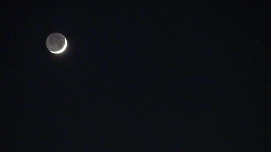 夜空月亮月牙月落延时视频素材模板下载
