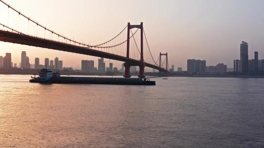 航拍鹦鹉洲长江大桥日出4k