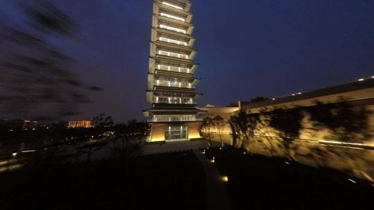 穿越机航拍中国扬州大运河博物馆大运塔夜景