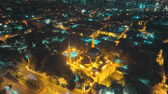 夜间城市景观和城市灯光，😍ehzade Camii