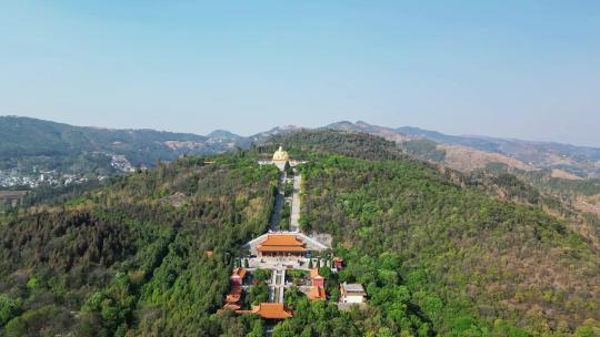 航拍云南省弥勒市锦屏山风景区