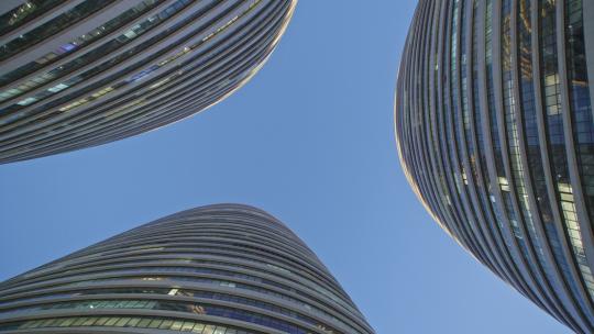 北京市朝阳区望京SOHO实拍4K夜景视频素材