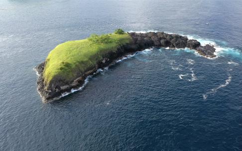 印度洋的无名小岛视频素材模板下载