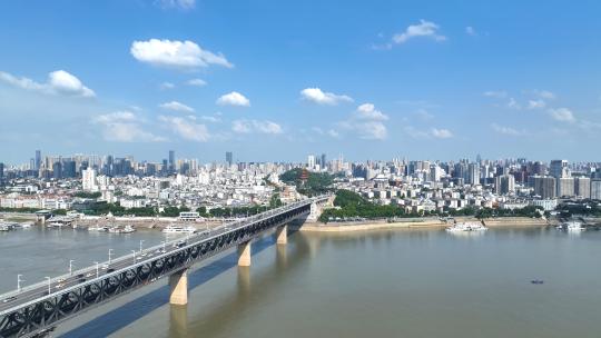 航拍武汉城市地标长江大桥江景与黄鹤楼视频素材模板下载