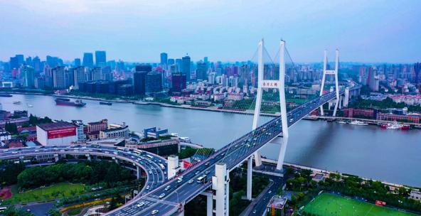 上海南浦大桥城市交通