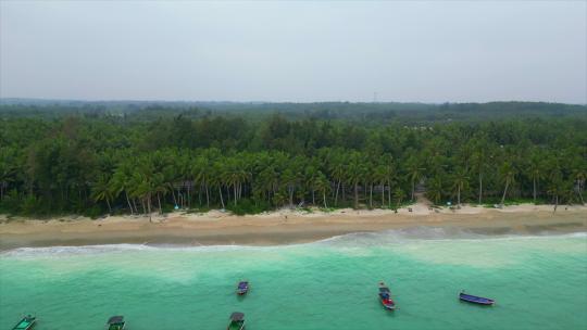 碧海蓝天沙滩椰子树航拍4k视频