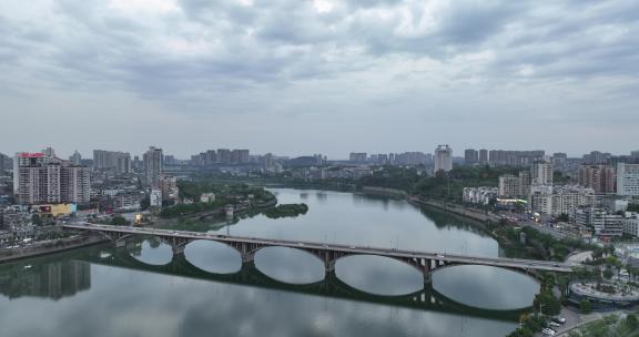 内江西林大桥航拍沱江桥梁道路车辆车流交通