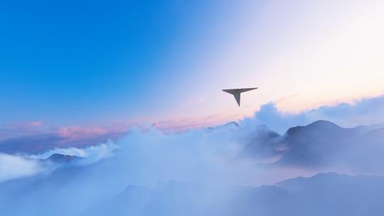 纸飞机飞入云层 梦想飞向远方