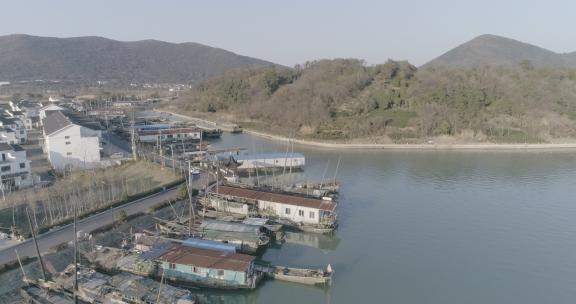 苏州太湖渔港村渔船航拍