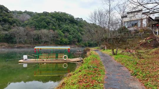 航拍江西婺源漳村徽派建筑古民居田园风光