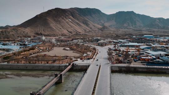 西藏旅游风光日喀则市年楚河桥