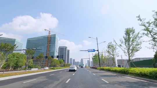白天杭州市奔竞大道车头行车空镜视频素材模板下载