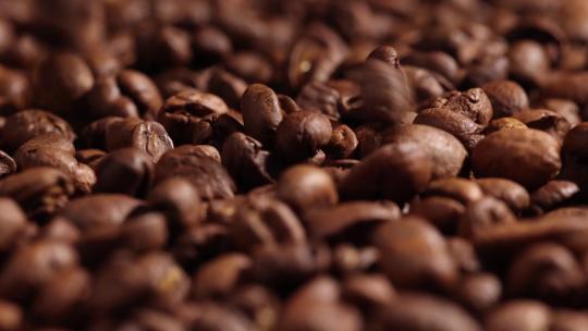 咖啡豆烘培筛选特写实拍4k