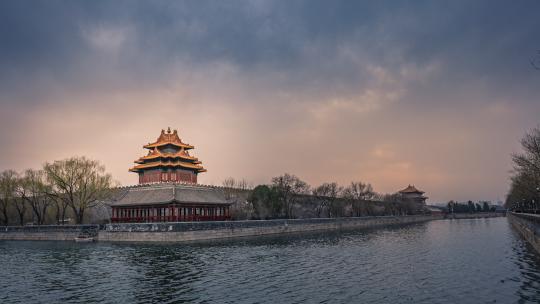 【4K】北京古建筑故宫博物馆角楼夕阳延时高清在线视频素材下载