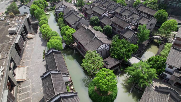 成都龙潭水乡航拍