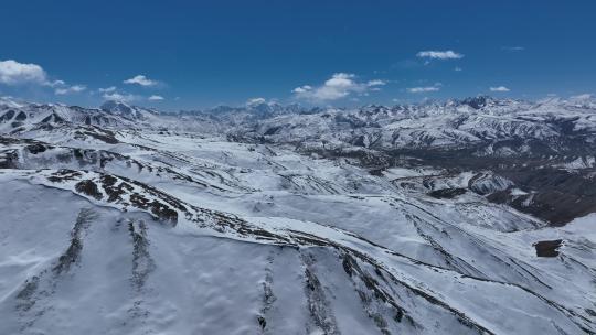 西藏吉隆县雪山群航拍纯净雪山群航拍
