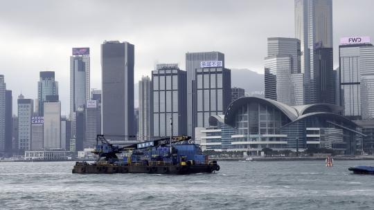 香港维港上的轮船