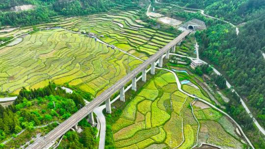 4K航拍贵州台江县长滩村风景