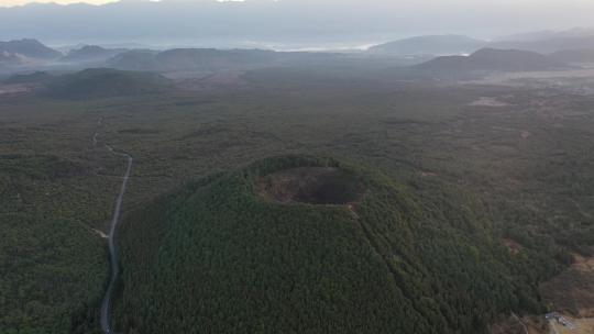 航拍云南腾冲火山