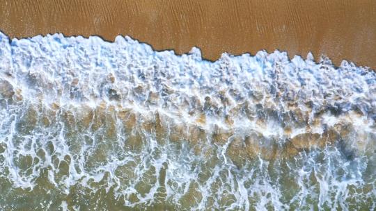 大海边海浪花沙滩