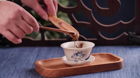 红茶泡茶倒茶品茶