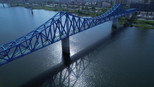 河流蓝色景观桥航拍