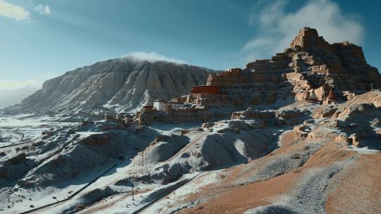 西藏旅游风光白云冰雪覆盖古格王朝遗址