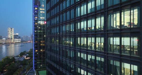 现代城市玻璃幕墙写字楼办公室夜景