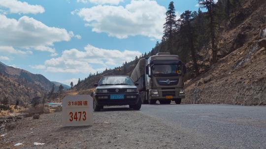 西藏旅游风光318国道公里桩行道路碑