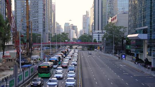都市车流人流，城市生活，城市交通