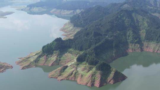 四川成都邛崃李支庙湖泊山川航拍三岔湖露营