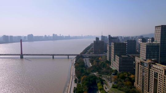 4K 航拍杭州钱塘江畔CDB城市建筑景观