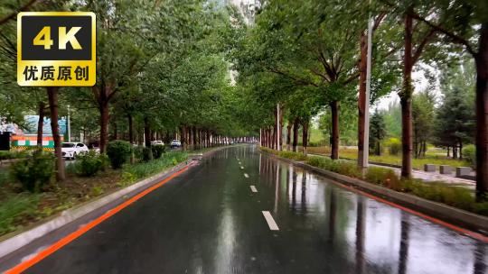 雨后小路开车 下雨天行车 路滑小心驾驶