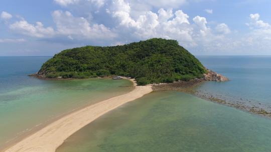 马岛海滩