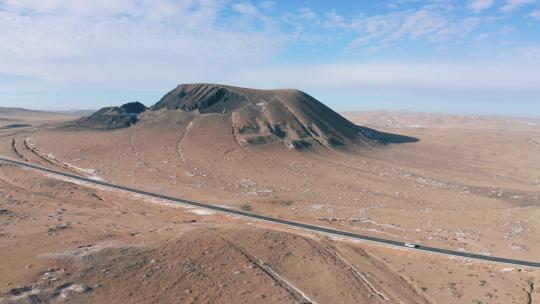 4k航拍内蒙古乌兰哈达火山地质公园自驾游