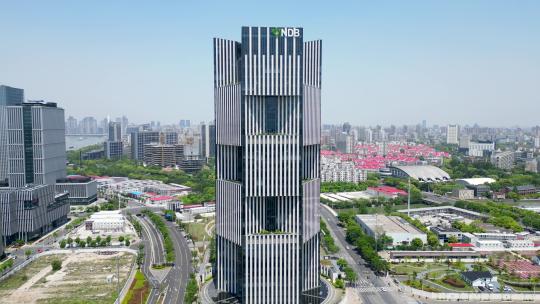 上海新开发银行总部大楼航拍4K视频素材模板下载