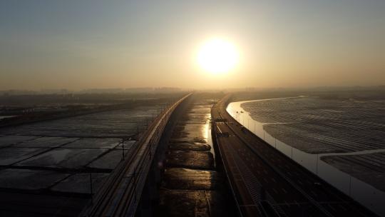 石狮市锦江外线航拍泉州湾大桥夕阳-推镜头高清在线视频素材下载