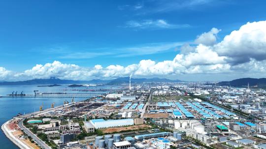 航拍广东惠州大亚湾石油化工工业园区海景视频素材模板下载