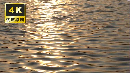 金色水面波光粼粼湖水 河流黄昏下海平面