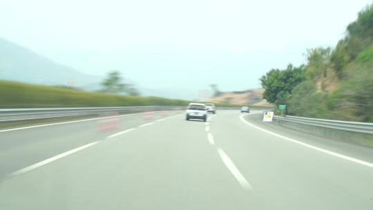 汽车高速公路行驶第一视角行车记录仪视角视频素材模板下载
