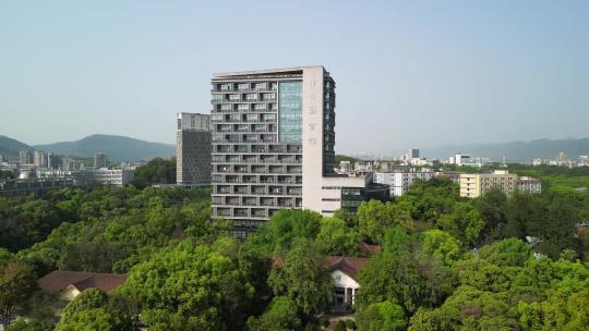 重庆西南大学中心图书馆校园生态航拍视频素材模板下载