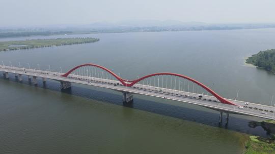 航拍湖北襄阳东津大桥视频素材模板下载